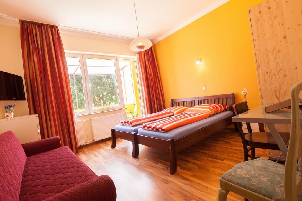 Hotel Marco Polo Hamburg Room photo